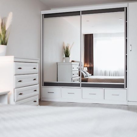 Luxury Apartments In City Center, Siauliai Exterior foto
